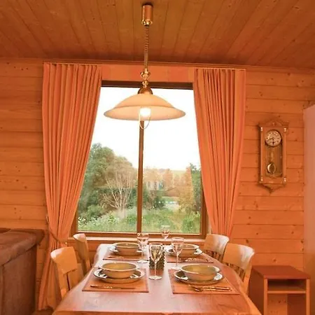 Doppelhaushaelfte In Holiday home Hasselfelde